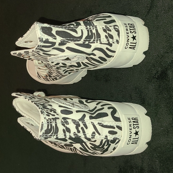 Converse Lugged High Top - Picture 2 of 8